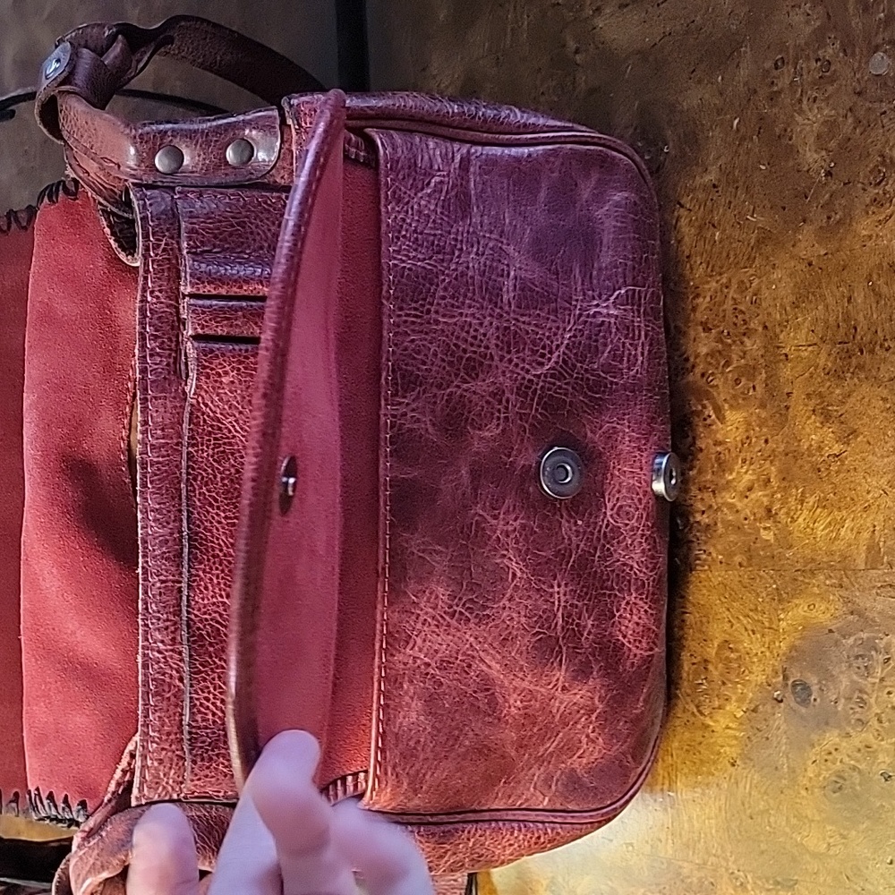 Patricia Nash Saddlebag Gem